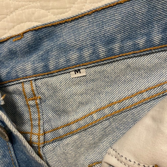 Brandy Melville Jean Shorts - Picture 7 of 8